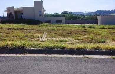 Imagem: O terreno possui 336m² de Área e está localizado em Jardim