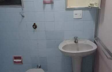 Imagem 5: Alugo uma sala livre