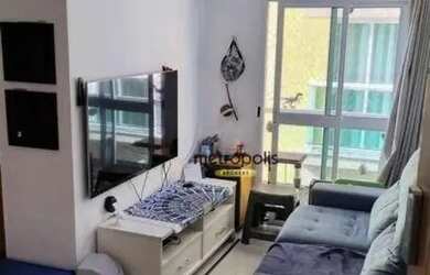 Imagem: O apartamento possui 2 Dormitórios, 1 Banheiro, 1 Vaga na garagem