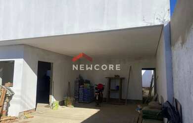 Imagem: A casa possui 3 Dormitórios, 2 Banheiros, 148m² de Área e