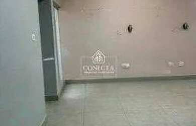 Imagem 4: Casa Comercial para Aluguel em Uberlândia - 3 Salas, 2 Banheiros, Porcelanato