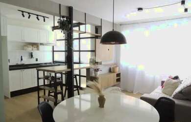 Imagem 7: Apartamento de 2 dormitórios, todo reformado no centro de Florianópolis