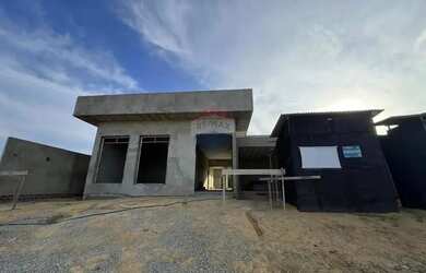 Imagem: A casa em condomínio possui 3 Dormitórios, 3 Banheiros, 4