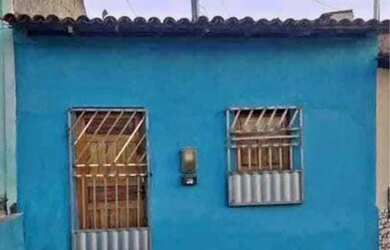 Imagem: A casa possui 2 Dormitórios, 1 Banheiro e está localizado