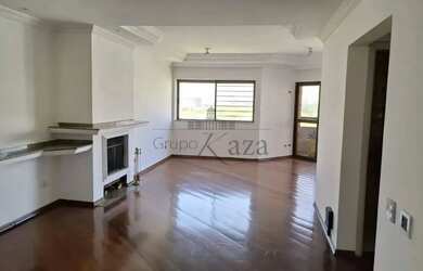 Imagem: O apartamento possui 3 Dormitórios, 5 Banheiros, 3 Vagas na