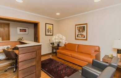 Imagem 4: CASA COMERCIAL 330 m² com 09 vagas NO MENINO DEUS