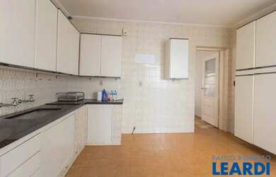 Imagem 11: SOBRADO - POMPÉIA - SP. Varanda, Área de serviço, 180m² de Áreae3...