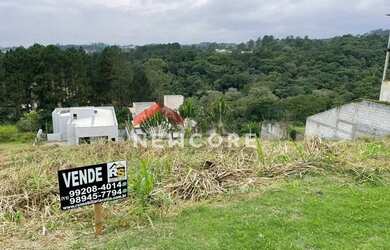Imagem: O terreno possui 500m² de Área e está localizado em Quinta