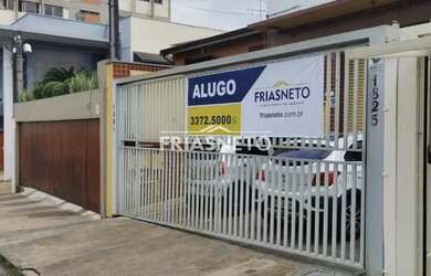 Imagem: O depósito possui 2 Vagas na garagem, 297m² de Área e está