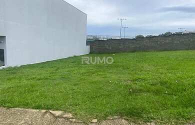 Imagem: O terreno possui 360m² de Área e está localizado em Swiss