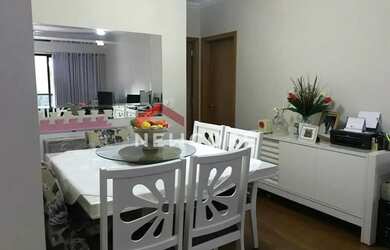 Imagem: O apartamento possui 4 Dormitórios, 4 Banheiros, 2 Vagas na