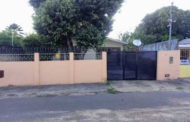 Imagem: A casa possui 2 Dormitórios e está localizado em Paraviana