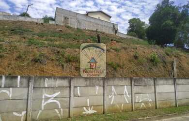 Imagem: O terreno possui 679m² de Área e está localizado em Jardim