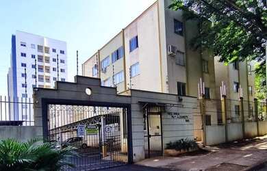 Imagem: O apartamento possui 3 Dormitórios, 1 Banheiro, 1 Vaga na garagem