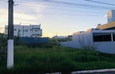 Imagem: O terreno possui 330m² de Área e está localizado em Orico