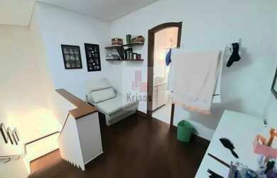 Imagem 12: Sobrado à poucos metros do Metrô Butantã, ao lado da USP