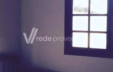 Imagem: A casa em condomínio possui 3 Dormitórios, 3 Banheiros, 4