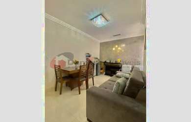 Imagem: O apartamento possui 3 Dormitórios, 1 Banheiro, 2 Vagas na