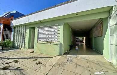 Imagem: A casa possui 2 Dormitórios, 1 Banheiro e 45m² de Área e