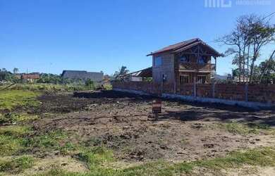Imagem: O terreno possui 360m² de Área e está localizado em Balneário