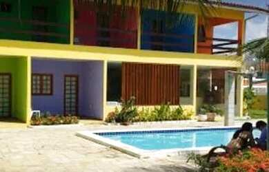 Imagem: O depósito possui 5 Vagas na garagem, 1.200m² de Área e