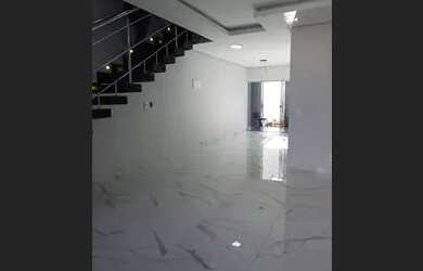 Imagem 4: Casa para venda com 200 metros quadrados com 3 quartos