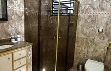 Imagem: A casa possui 2 Dormitórios, 2 Banheiros, 80m² de Área e