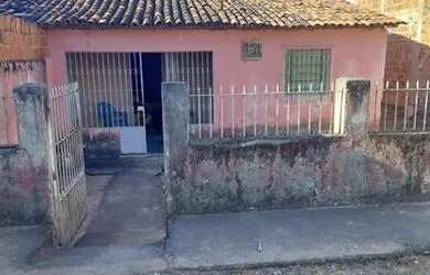 Imagem 1: Terreno 12/30. 1 Banheiroe3 Dormitórios