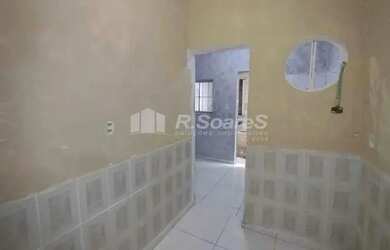 Imagem: A casa possui 2 Dormitórios, 2 Banheiros, 60m² de Área e