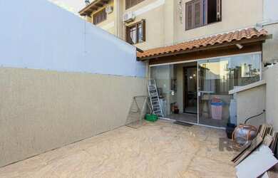 Imagem 16: Casa em Hípica. Churrasqueira, Lareira, 1 Vaga na garageme3 Dormitórios