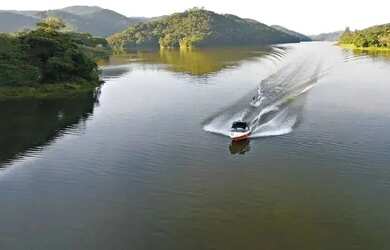 Imagem 5: Terreno Exclusivo Frente à Água Alto Potencial