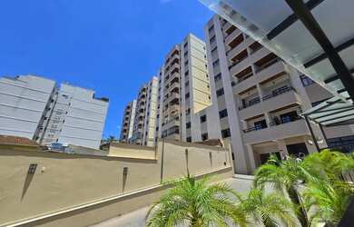 Imagem: O apartamento possui 2 Dormitórios, 2 Banheiros, 2 Vagas na