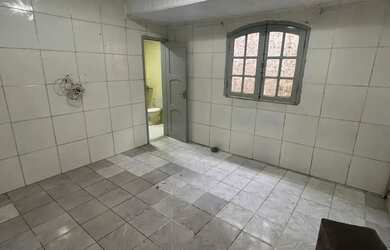 Imagem 4: casa CN- we 70- Aluguel. Varanda, Área de serviço, 200m² de Áreae2...