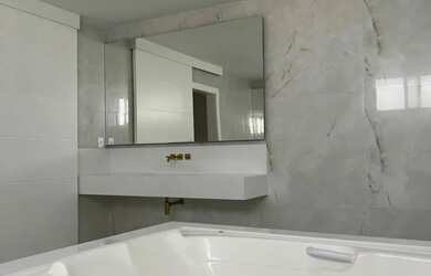 Imagem 7: Casa Malibu. 1.490m² de Área, 5 Vagas na garageme5 Dormitórios