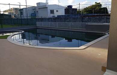 Imagem: O apartamento possui 2 Dormitórios, 1 Banheiro, 1 Vaga na garagem