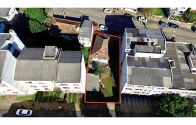 Imagem 10: Terreno Central com Frente para Duas Ruas e Ótimo Índice Construtivo