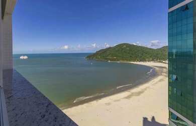 Imagem: O apartamento possui 4 Dormitórios, 5 Banheiros, 4 Vagas na