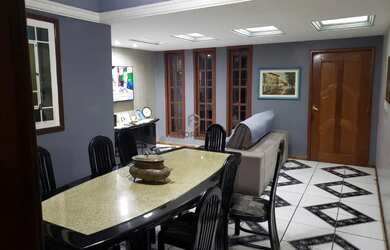 Imagem 2: Casa à venda em Vitória, Bento Ferreira, com 3 quartos, com 364 m²