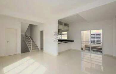 Imagem: A casa em condomínio possui 3 Dormitórios, 3 Banheiros, 2