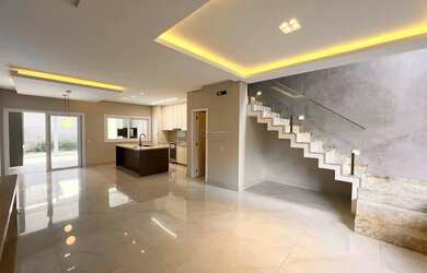 Imagem: A casa à venda possui 3 Dormitórios, 3 Banheiros, 150m² de