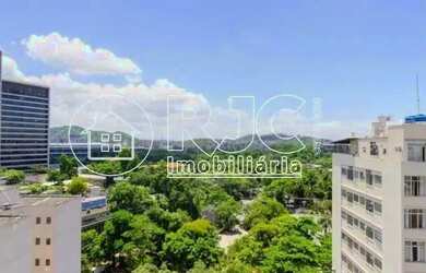 Imagem: O apartamento possui 2 Dormitórios, 3 Banheiros, 1 Vaga na