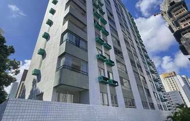 Imagem: O apartamento possui 4 Dormitórios, 4 Banheiros, 2 Vagas na