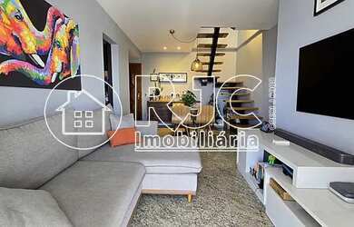 Imagem: O apartamento possui 2 Dormitórios, 2 Banheiros, 2 Vagas na