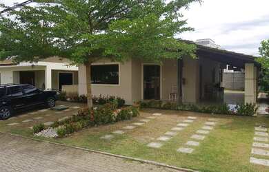 Imagem: A casa em condomínio possui 3 Dormitórios, 2 Banheiros, 2