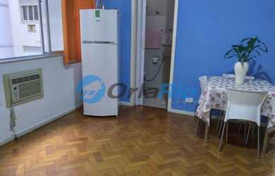 Imagem: A kitnet possui 1 Dormitório, 1 Banheiro, 30m² de Área, Imóvel