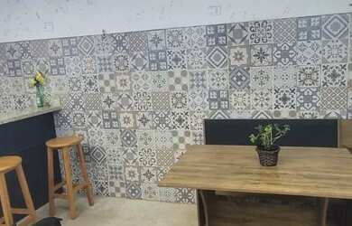 Imagem: A casa possui 2 Dormitórios, 2 Banheiros e 1 Vaga na garagem