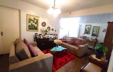 Imagem: A casa possui 4 Dormitórios, 2 Banheiros, 2 Vagas na garagem