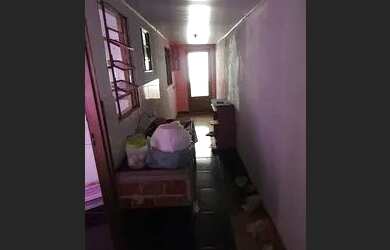 Imagem 10: Casa com 3 quartos, lavanderia coberta, Garagem 2 carros, edicula. Portao...