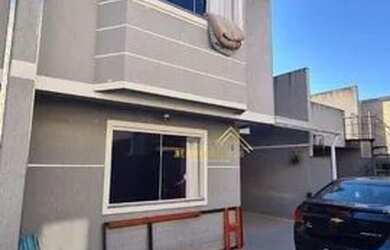 Imagem: A casa possui 3 Dormitórios, 4 Banheiros, 3 Vagas na garagem