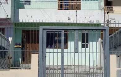 Imagem: A casa possui 3 Dormitórios, 1 Banheiro, 100m² de Área e